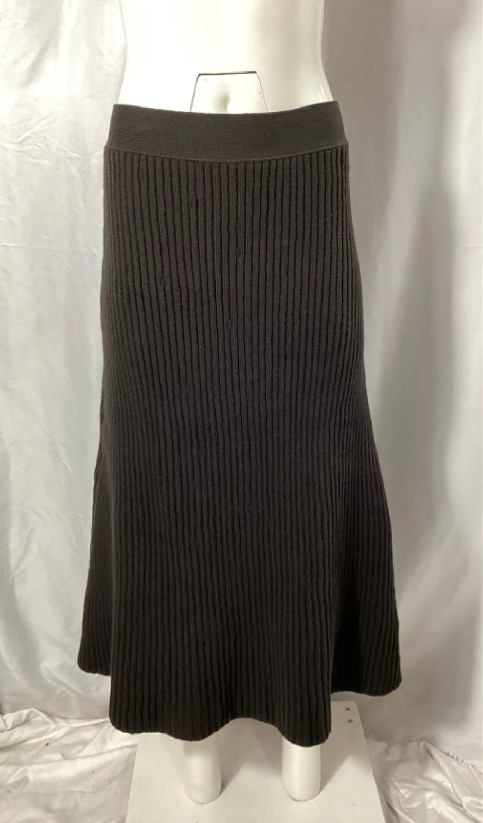 Bottega Veneta Rib Distorted Mid-Length Skirt in Brown Wool
