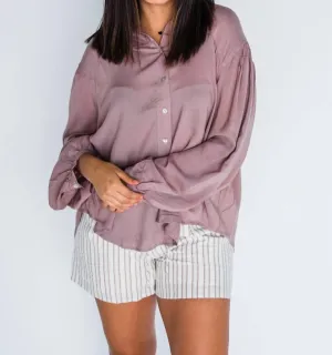 Business As Usual Blouse In Mauve