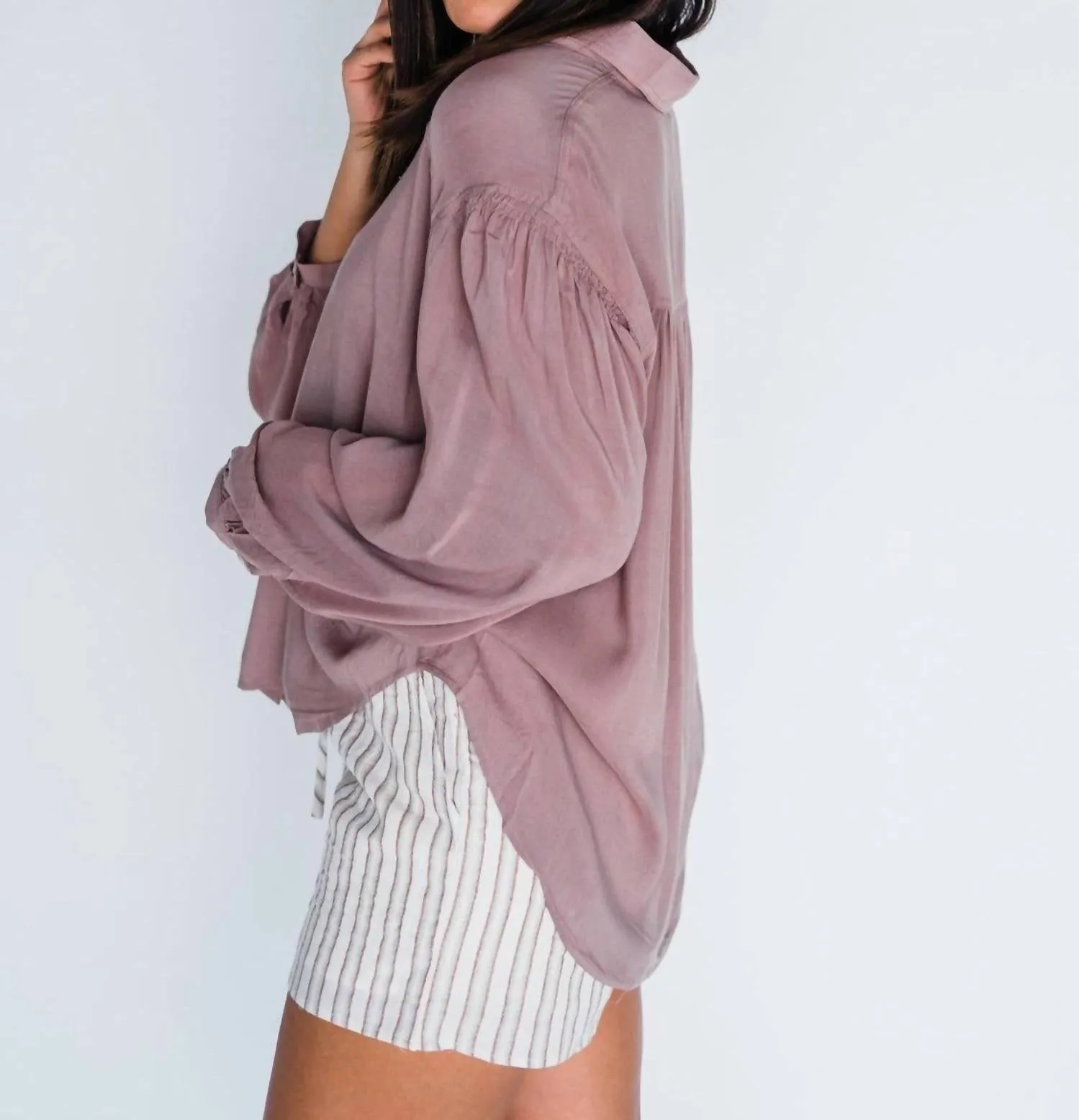 Business As Usual Blouse In Mauve