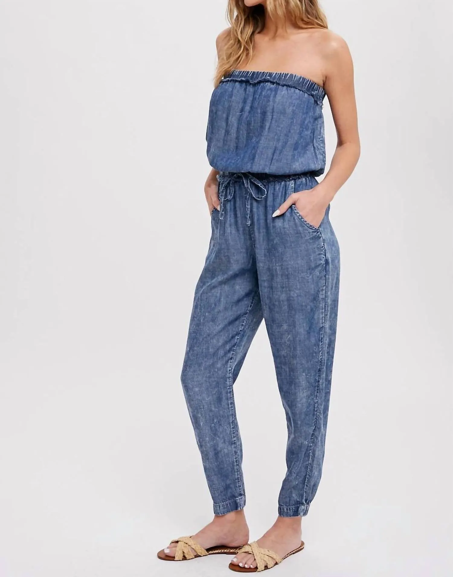Comfy Washed Tube Denim Jumper In Acid Wash