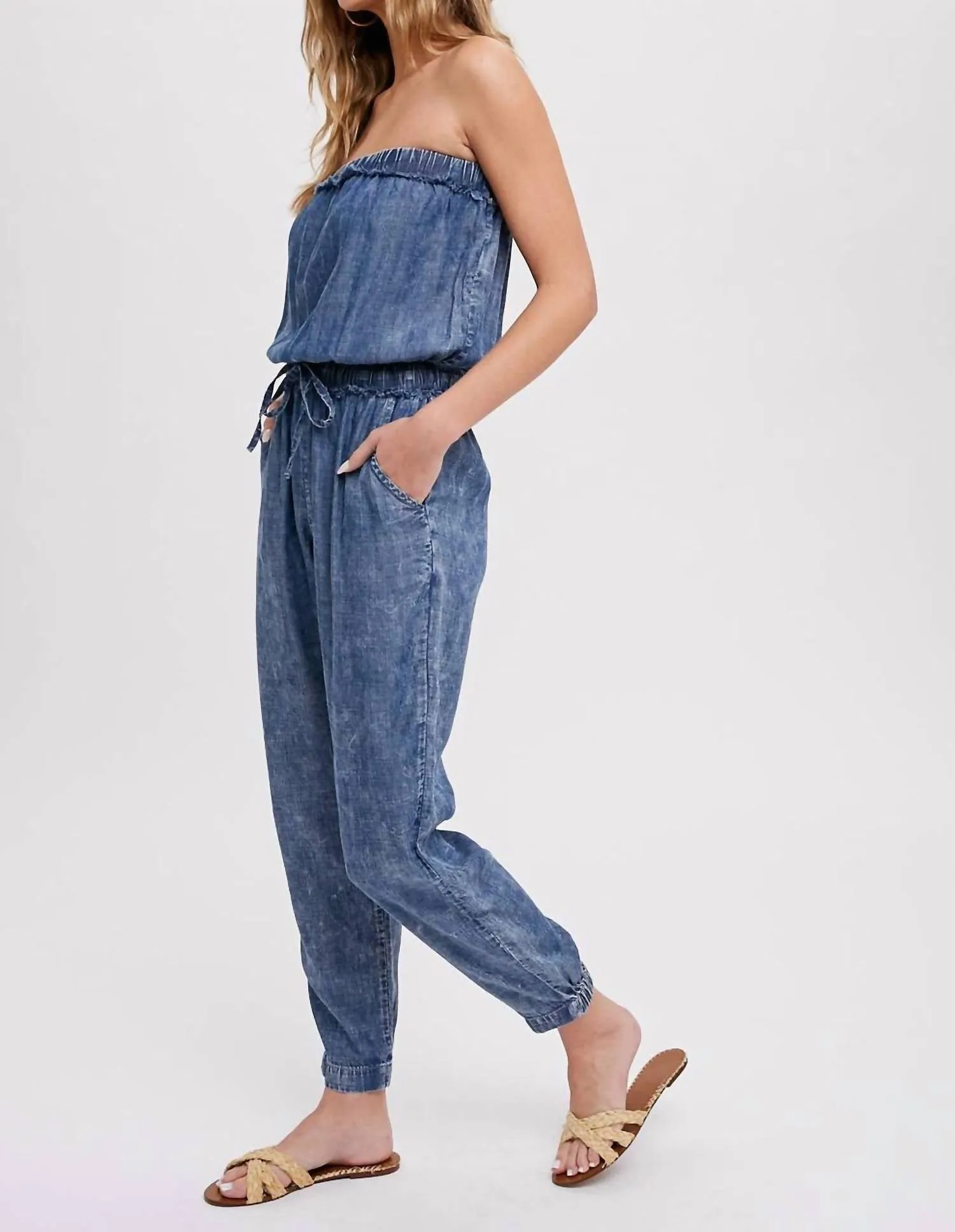 Comfy Washed Tube Denim Jumper In Acid Wash