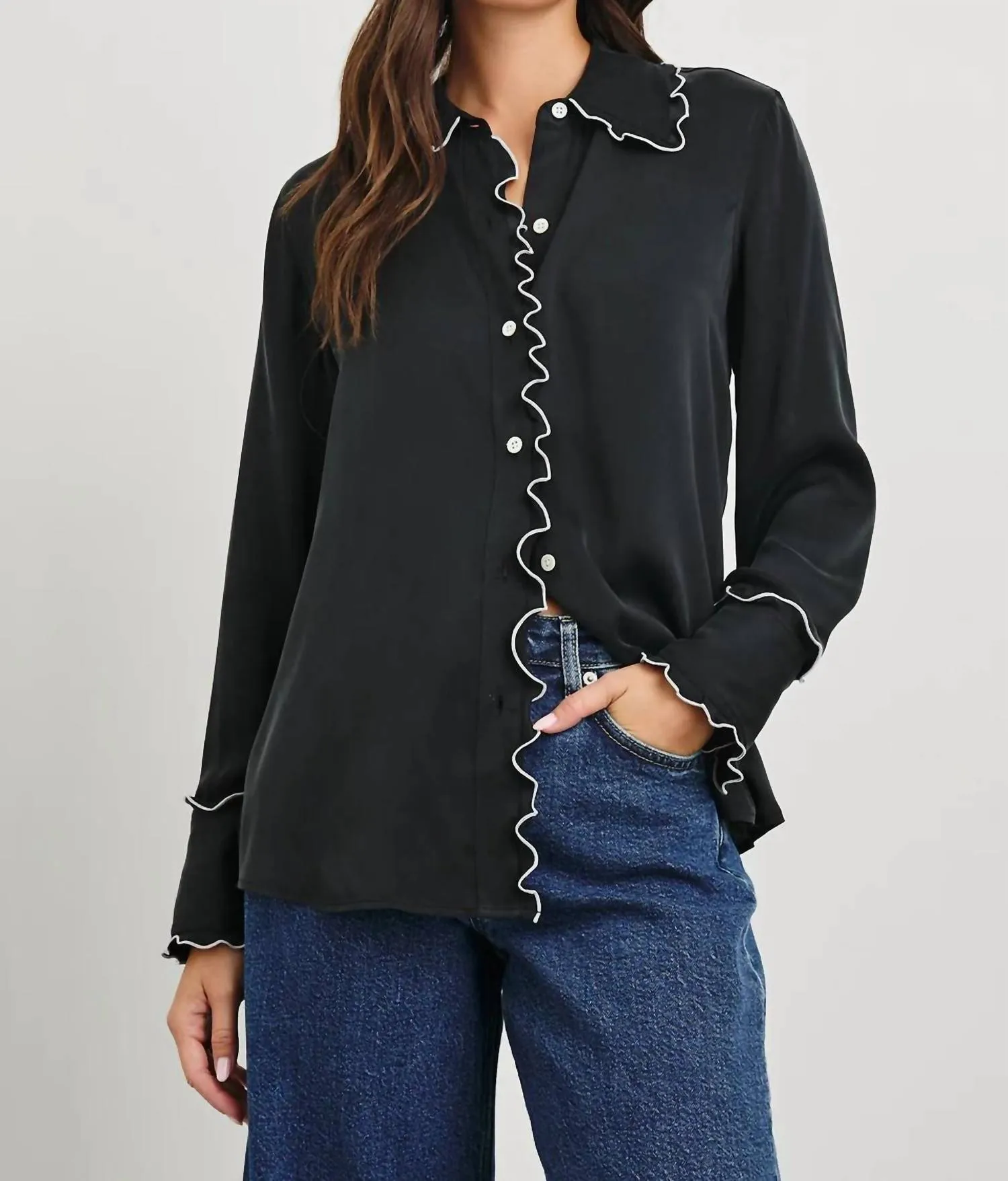 Fia Blouse In Black W/ White Piping