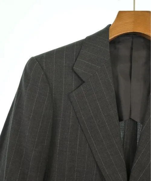 Green Label Relaxing Business suits