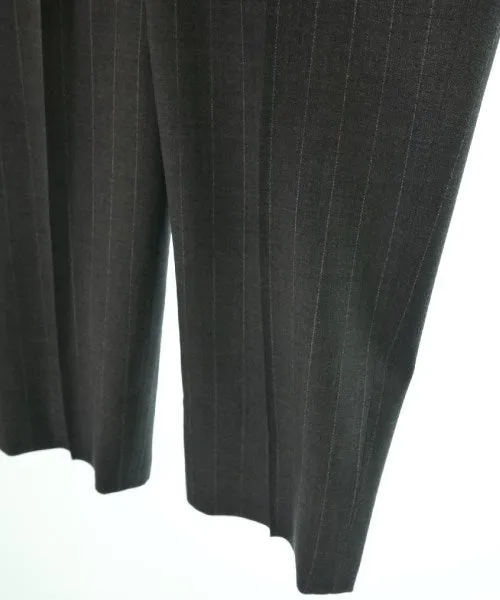 Green Label Relaxing Business suits