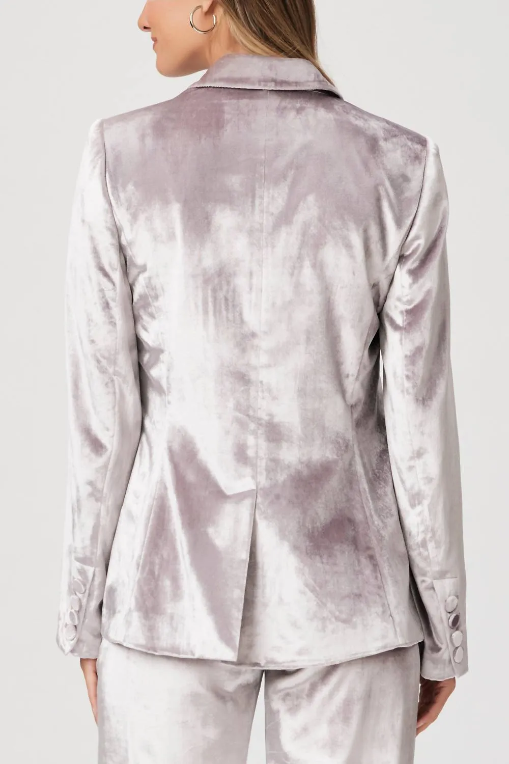 Kriselle Velvet Blazer In Pewter