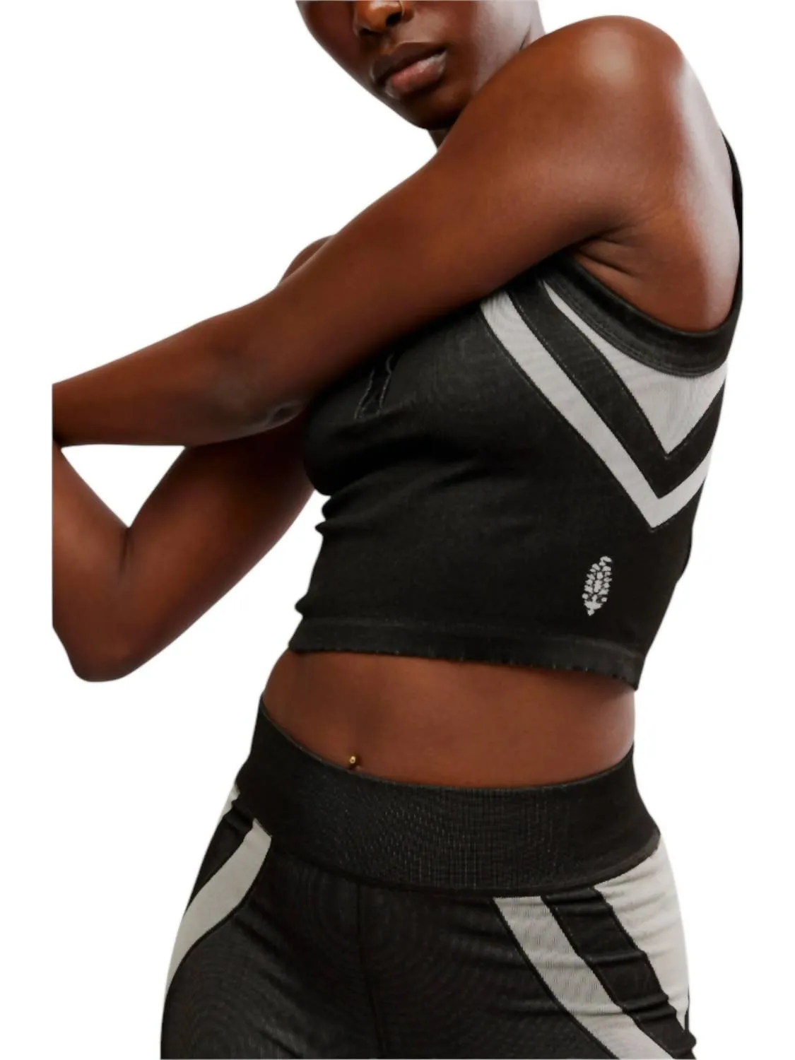 Movement Free Kick Crop Henley Muscle Tank Top In Black Combo
