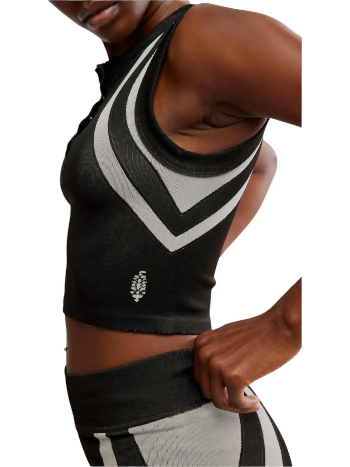 Movement Free Kick Crop Henley Muscle Tank Top In Black Combo