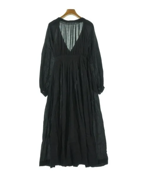 NE QUITTEZ PAS Dresses