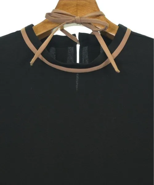 Nolley's Blouses