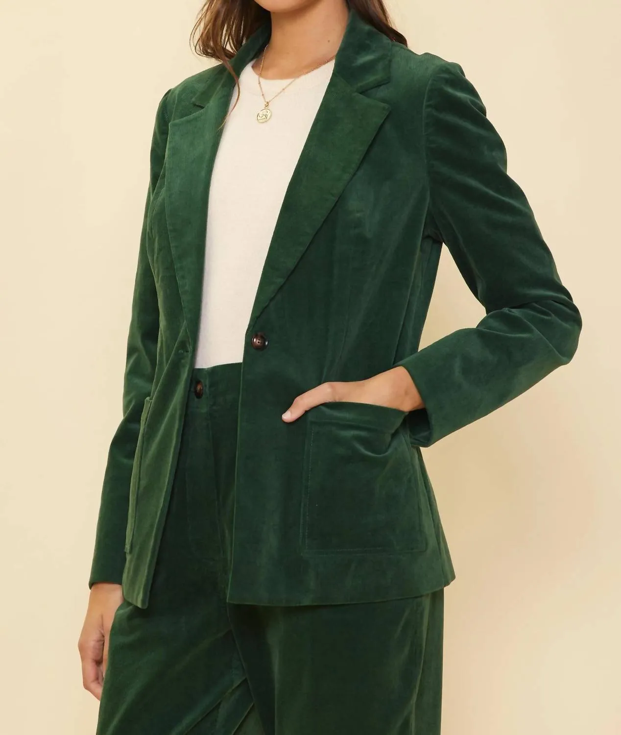 Selena Tailored Corduroy Blazer In Green