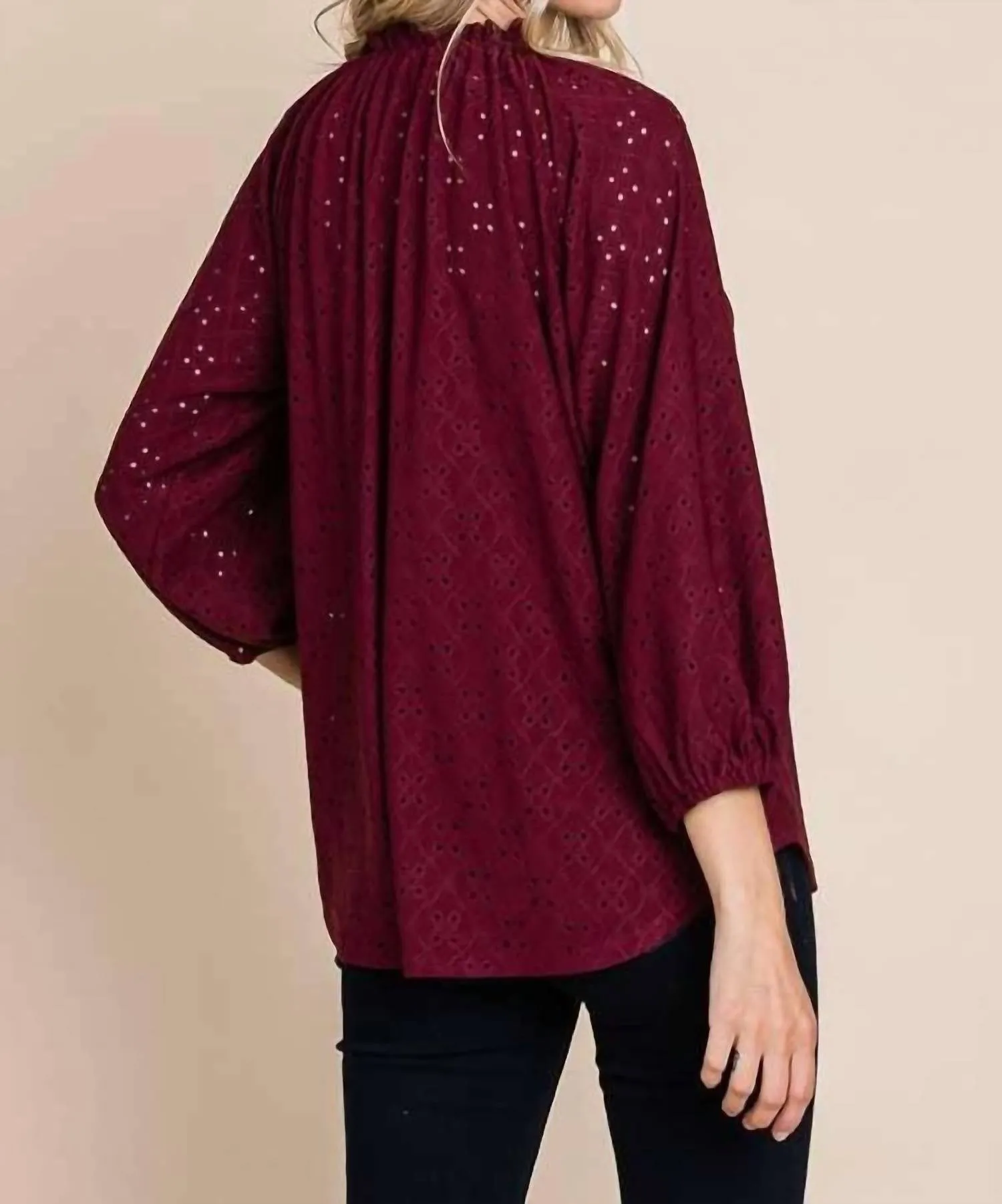 Shirred Raglan 3/4 Sleeve Top In Red Wine