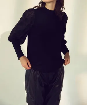 Sloan Top In Black