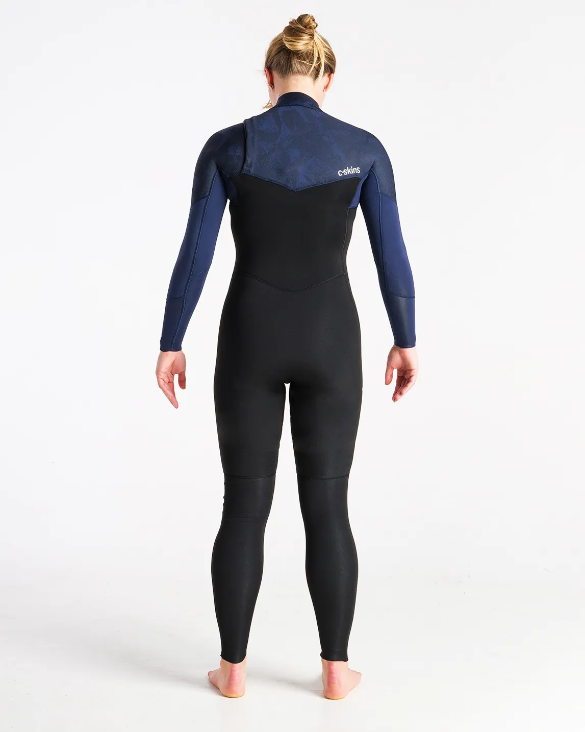 Solace 4/3mm Chest Zip Wetsuit in Black, Bluestone Tropical & Cascade Blue