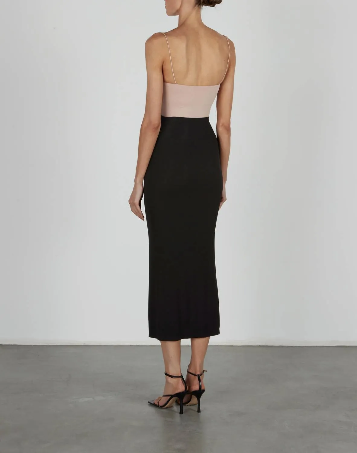 Stretch Silk Knit Essential Skirt In Black