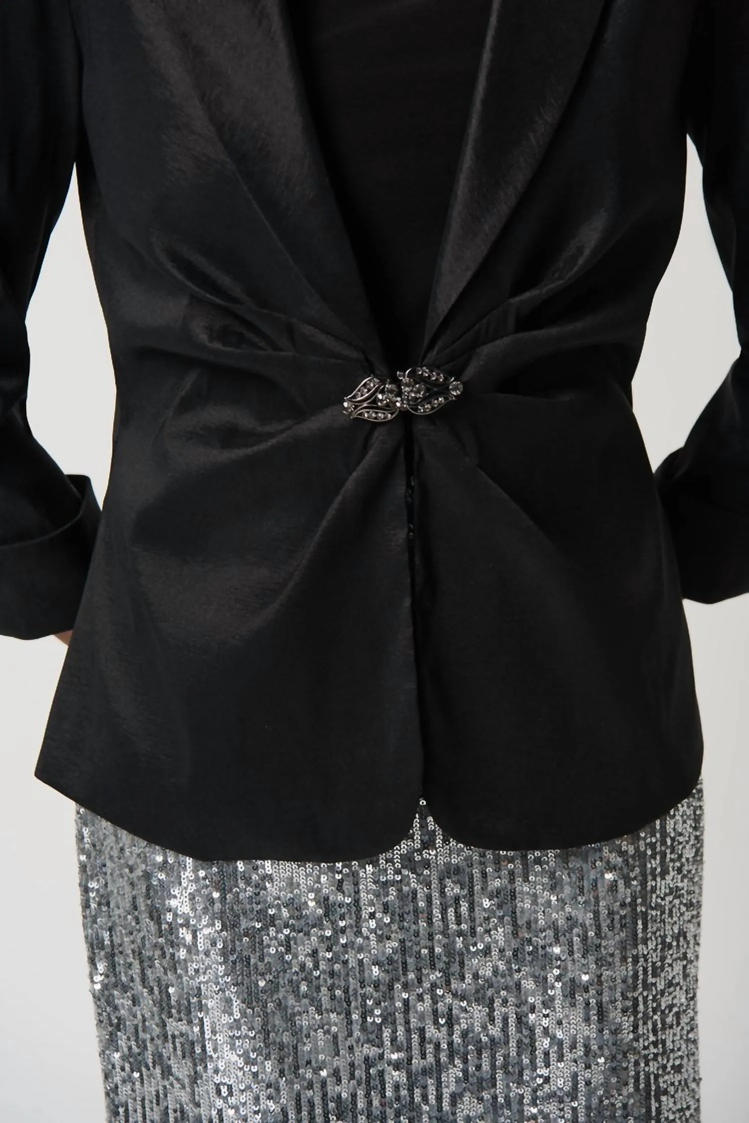 Taffeta Fitted Blazer In Black