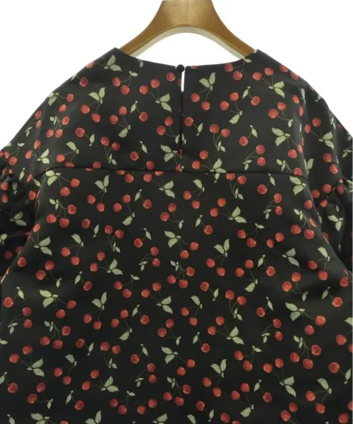 Tsuru Blouses