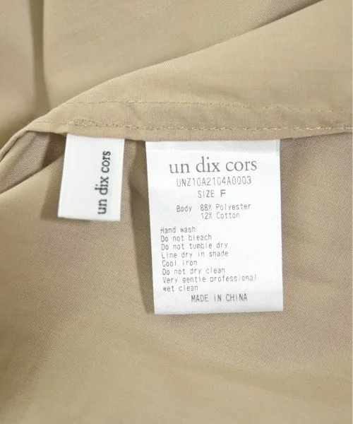 Un Dix Cors Blouses