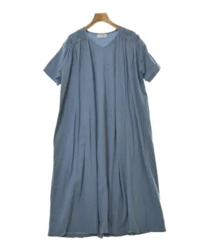 Un Dix Cors Dresses