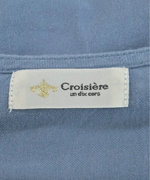 Un Dix Cors Dresses