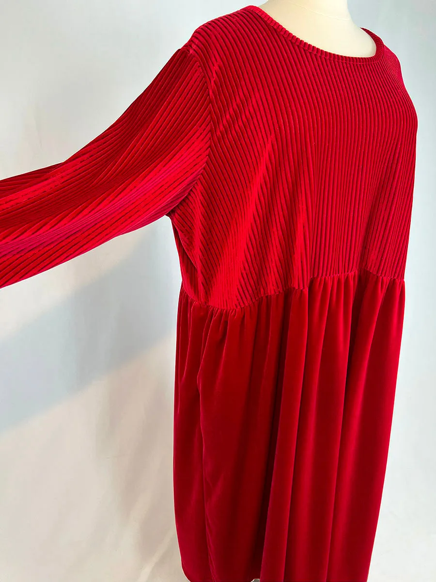 Vintage Chelsea Studio Size 4X (30W) Red Dress
